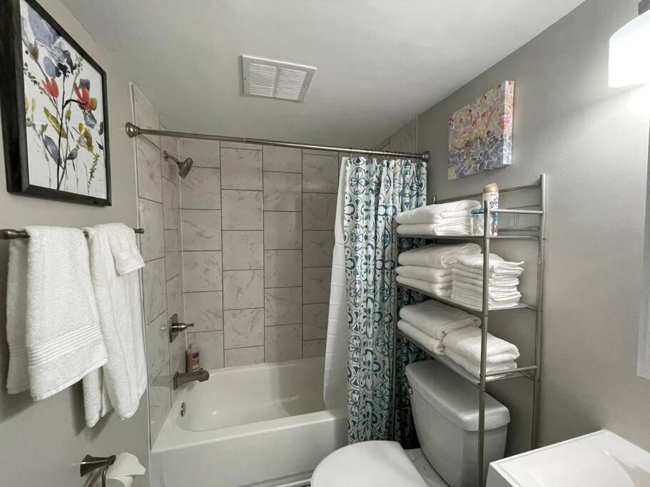 * Prime Place * Pet Friendly * King Bed * เดอแรม ภายนอก รูปภาพ